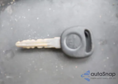 2003 Chevrolet Silverado 1500Hd Ls z USA, uszkodzony, nr VIN 1GCGK13U03F125952